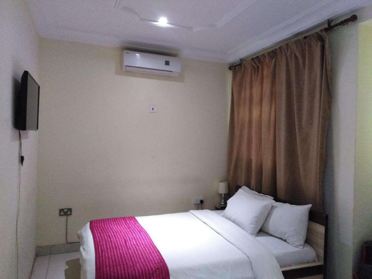 Jobyco Hotel Santeo Extérieur photo